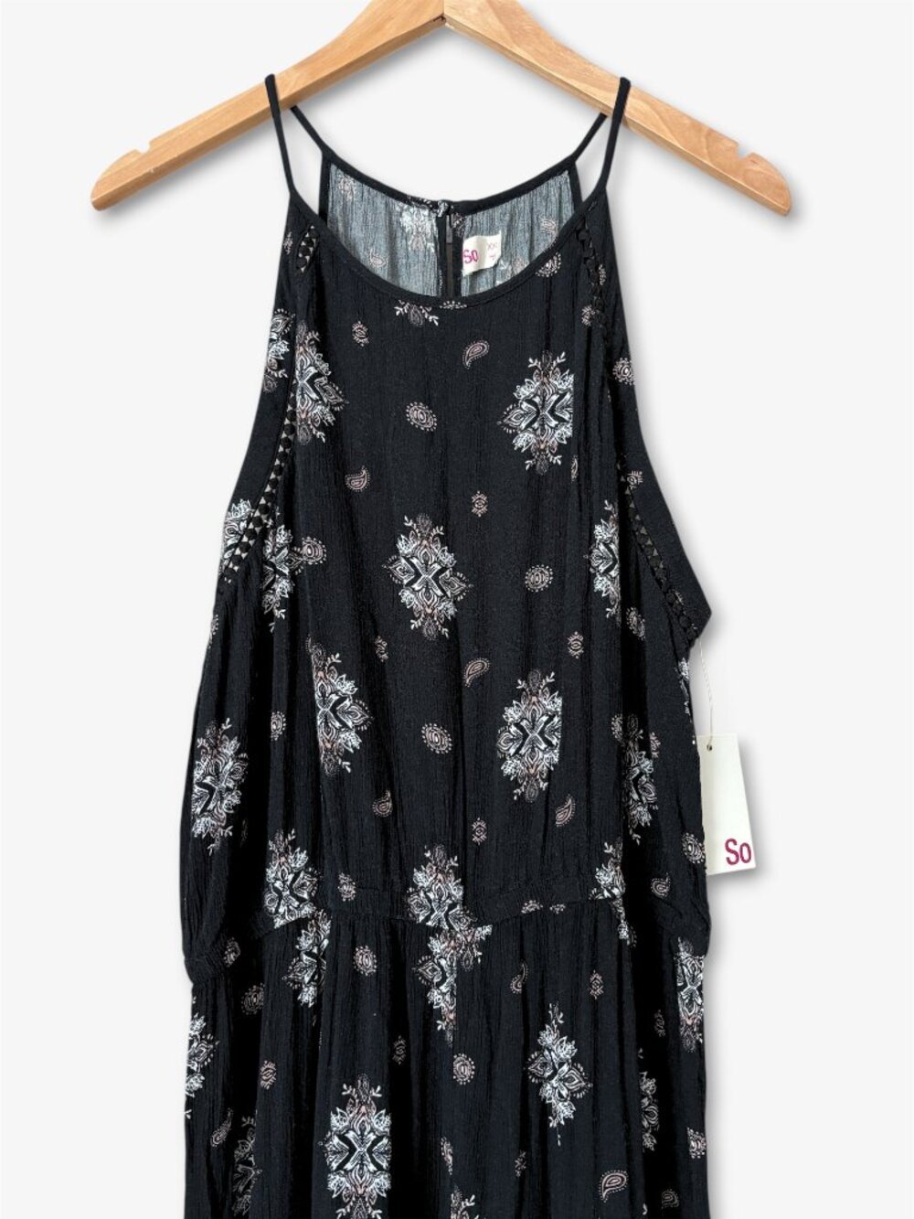 NWT SO Kohls Black White Boho Medallion Halter Wide Leg Jumpsuit Womens Size XXL - Picture 3 of 15